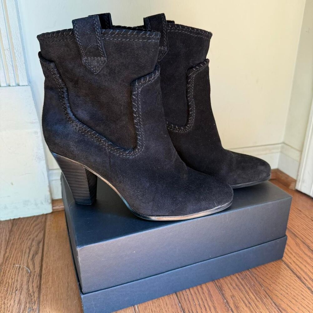 NWOT Karl Lagerfield “Provence” genuine suede leather black ankle boots Size 7